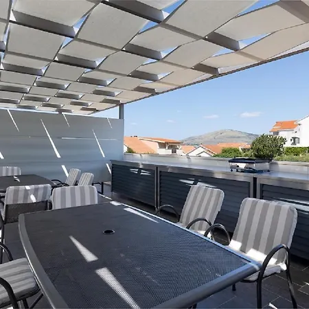 Apartment Spacious Family Aria